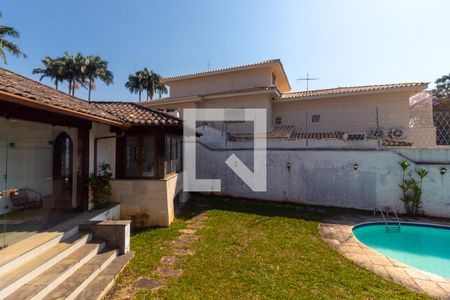 Casa à venda com 570m², 4 quartos e 4 vagasQuarto 2 Vista 