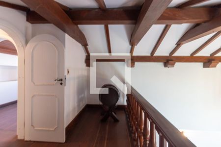 Casa à venda com 570m², 4 quartos e 4 vagasSala Mezanino