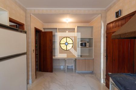 Casa à venda com 570m², 4 quartos e 4 vagasCozinha 1