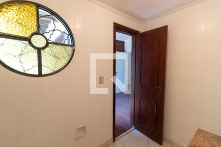 Casa à venda com 570m², 4 quartos e 4 vagasBanheiro da Suíte 1