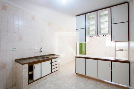 Casa à venda com 214m², 3 quartos e 2 vagas Casa à venda com 214m², 3 quartos e 2 vagasCozinha