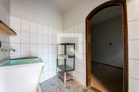 Casa à venda com 214m², 3 quartos e 2 vagas Casa à venda com 214m², 3 quartos e 2 vagasÁrea de serviço