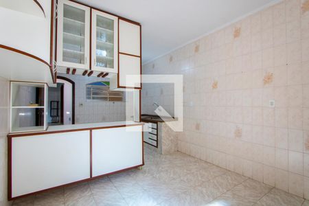 Casa à venda com 214m², 3 quartos e 2 vagas Casa à venda com 214m², 3 quartos e 2 vagasCopa