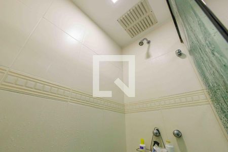 Apartamento à venda com 228m², 4 quartos e 3 vagasBanheiro da Suíte 3