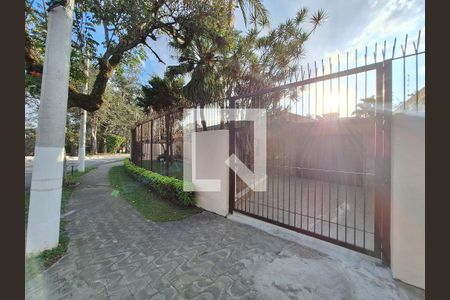 Casa à venda com 350m², 4 quartos e 6 vagasFachada