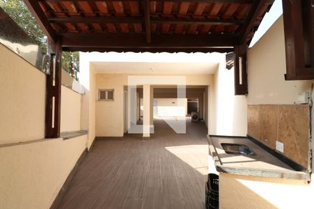 Casa à venda com 350m², 4 quartos e 6 vagasChurrasqueira