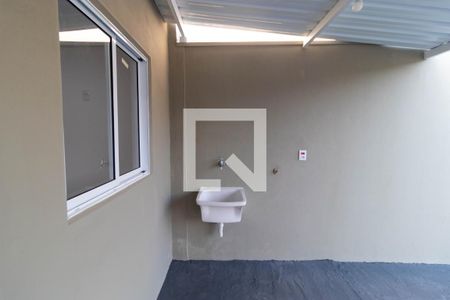 Casa à venda com 75m², 2 quartos e 4 vagas Casa à venda com 75m², 2 quartos e 4 vagasÁrea de Serviço