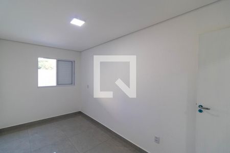 Quarto 01 de casa à venda com 2 quartos, 75m² em Parque Jambeiro, Campinas