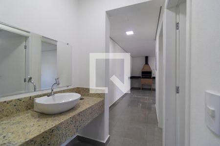 Casa à venda com 75m², 2 quartos e 4 vagas Casa à venda com 75m², 2 quartos e 4 vagasBanheiro