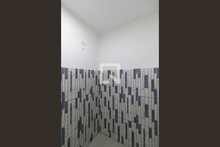 Casa à venda com 75m², 2 quartos e 4 vagas Casa à venda com 75m², 2 quartos e 4 vagasBanheiro