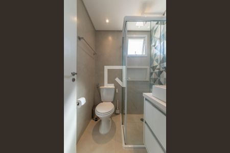 Apartamento à venda com 57m², 2 quartos e 2 vagas Apartamento à venda com 57m², 2 quartos e 2 vagasBanheiro da Suíte