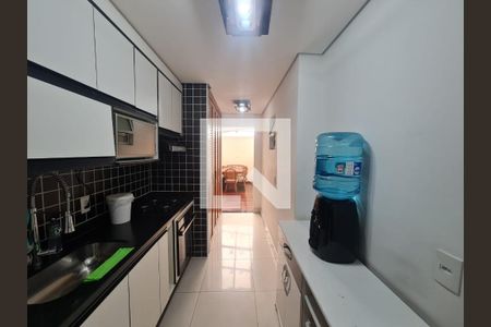 Apartamento à venda com 85m², 3 quartos e 2 vagasCozinha