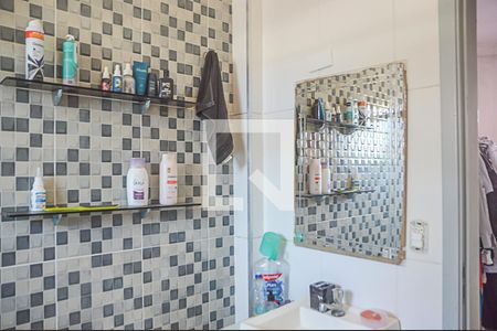 Casa à venda com 179m², 4 quartos e 2 vagasBanheiro da Suíte