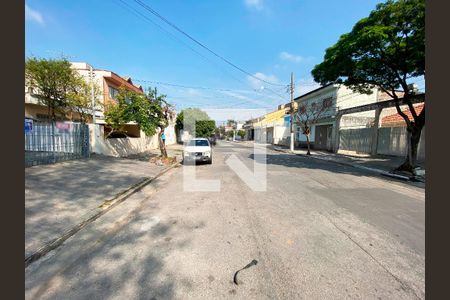 Casa à venda com 200m², 3 quartos e 2 vagas Casa à venda com 200m², 3 quartos e 2 vagasVista da Rua