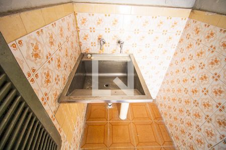 Casa à venda com 200m², 3 quartos e 2 vagas Casa à venda com 200m², 3 quartos e 2 vagasÁrea de Serviço