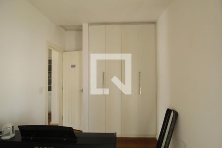 Casa à venda com 700m², 4 quartos e 4 vagasQuarto 3