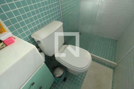 Casa à venda com 700m², 4 quartos e 4 vagasBanheiro social