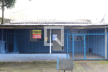 Casa à venda com 130m², 2 quartos e 2 vagasFachada