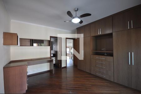 Casa para alugar com 600m², 4 quartos e 4 vagasSuíte 3