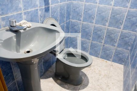 Casa para alugar com 100m², 2 quartos e 1 vagaBanheiro 2