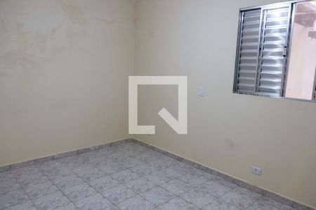 Quarto 1 de casa para alugar com 2 quartos, 100m² em Novo Osasco, Osasco