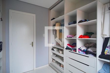 Casa à venda com 220m², 2 quartos e 4 vagasCloset