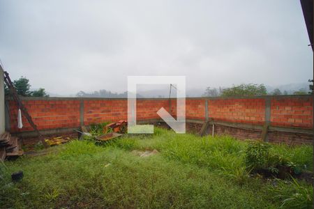 Casa à venda com 220m², 2 quartos e 4 vagasQuintal