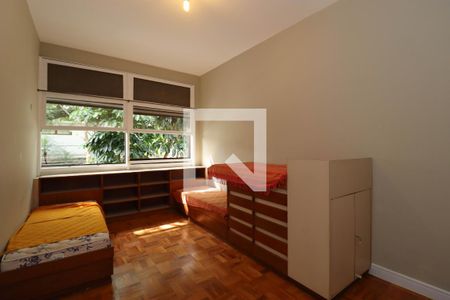Casa para alugar com 355m², 6 quartos e 4 vagas Casa para alugar com 355m², 6 quartos e 4 vagasSuíte 2
