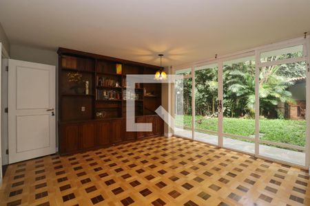 Sala de TV de casa para alugar com 6 quartos, 355m² em Pinheiros, São Paulo