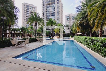 Apartamento à venda com 147m², 3 quartos e 2 vagasÁrea comum - Piscina