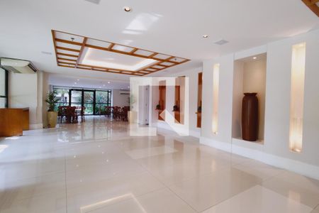 Apartamento à venda com 147m², 3 quartos e 2 vagasÁrea comum - Salão de festas