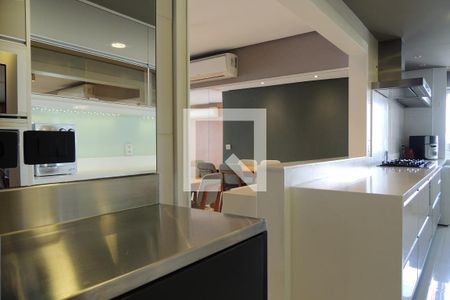 Apartamento à venda com 147m², 3 quartos e 2 vagasCozinha - Armários