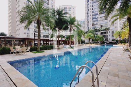 Apartamento à venda com 147m², 3 quartos e 2 vagasÁrea comum - Piscina