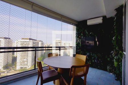 Apartamento à venda com 147m², 3 quartos e 2 vagasVaranda da Sala