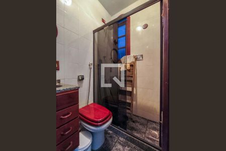 Banheiro de kitnet/studio para alugar com 1 quarto, 30m² em Tijuca, Rio de Janeiro