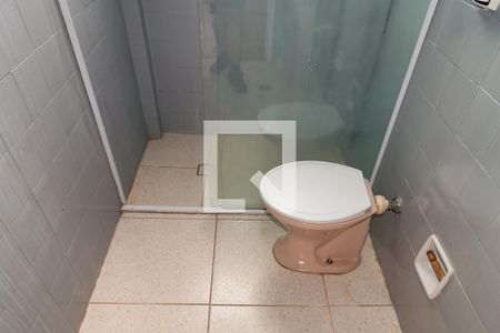 Banheiro Social de apartamento para alugar com 2 quartos, 77m² em Bela Vista, São Paulo