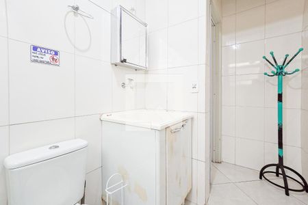 Apartamento para alugar com 35m², 1 quarto e sem vaga Apartamento para alugar com 35m², 1 quarto e sem vagaBanheiro
