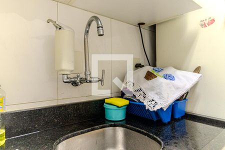 Cozinha de apartamento para alugar com 1 quarto, 45m² em Vila Buarque, São Paulo