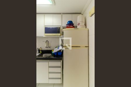 Cozinha de apartamento para alugar com 1 quarto, 45m² em Vila Buarque, São Paulo