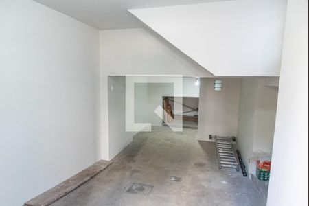Casa para alugar com 144m², 2 quartos e 1 vaga Casa para alugar com 144m², 2 quartos e 1 vagaGaragem