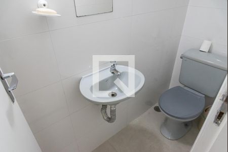Lavabo de casa para alugar com 2 quartos, 144m² em Cambuci, São Paulo