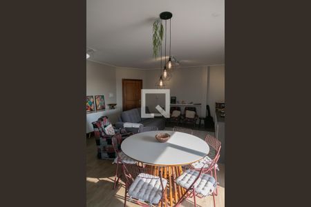 Apartamento à venda com 220m², 3 quartos e 3 vagasSala 2