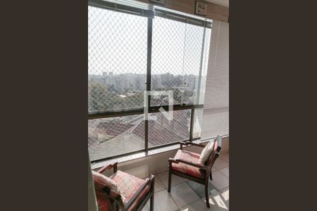 Apartamento à venda com 220m², 3 quartos e 3 vagasvaranda da suite