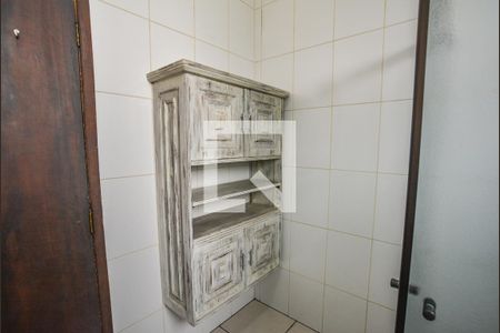 Casa à venda com 220m², 3 quartos e 4 vagasBanheiro Social