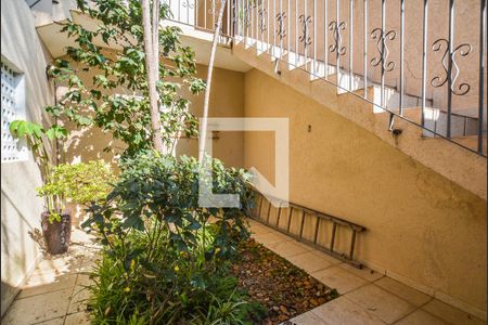 Casa à venda com 220m², 3 quartos e 4 vagasEntrada