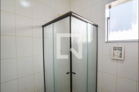 Casa à venda com 220m², 3 quartos e 4 vagasBanheiro Social