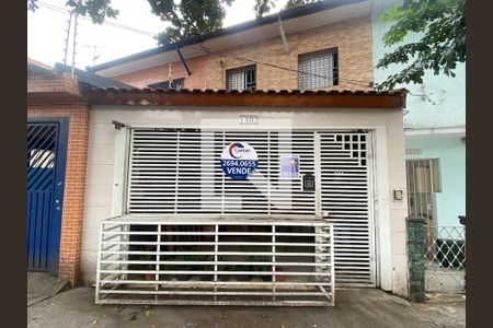 Casa à venda com 120m², 3 quartos e 1 vagaFachada