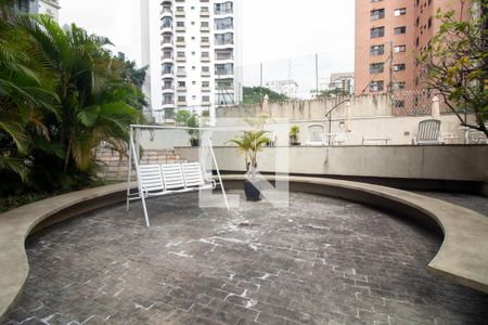 Apartamento à venda com 50m², 1 quarto e 1 vaga Apartamento à venda com 50m², 1 quarto e 1 vagaÁrea comum - Playground