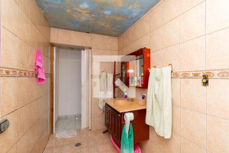 Casa à venda com 120m², 3 quartos e sem vagaBanheiro da Suíte