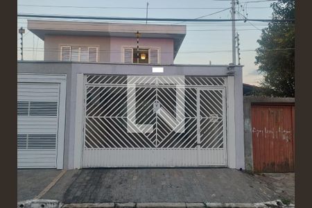 Casa à venda com 150m², 3 quartos e 2 vagasFachada